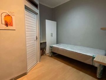 Kosan Bagus 3 Lantai Eksklusif Putri Pondok Indah Panancangan Serang Banten