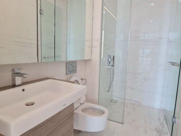 For Sale or Rent Prestigious 2BR Apartment at Izzara