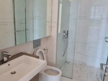 For Sale or Rent Prestigious 2BR Apartment at Izzara