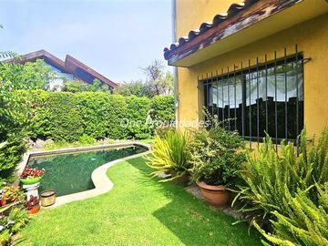 Casa Venta 4D3B Estar Servicio y Piscina Las Condes