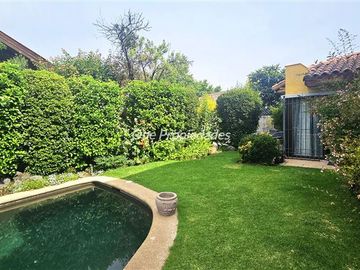 Casa Venta 4D3B Estar Servicio y Piscina Las Condes
