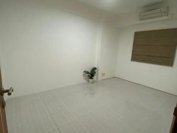 Apartemen 3BR Puncak Dharmahusada City View Selangkah Ke Merr