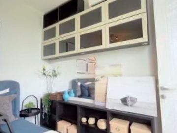 Rumah Tengah Kota Semarang Bikin Hati Lebih Tenang Dalam Cluster Kolam Renang