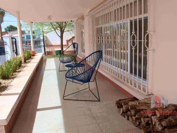 CASA EN VENTA DE UNA PLANTA EN JARDINES DEL SANTUARIO