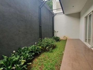 Disewakan Rumah Siap Huni Di Kebayoran Bintaro Sektor 7 - GB 6469