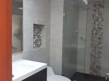 SE VENDE EXCELENTE CASA EN SAN JORGE CON RENTA, MANIZALES
