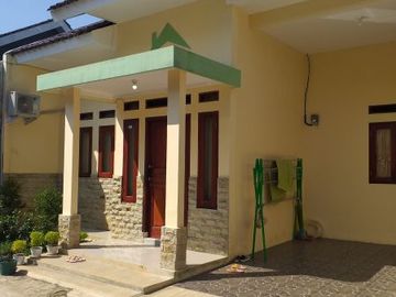 Rumah cluster one gate system Eksklusif