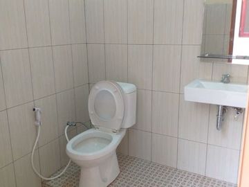 Rumah cluster one gate system Eksklusif
