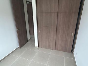 Venta de Apartamento en Floridablanca-Condominio Abadías. Cod V9244
