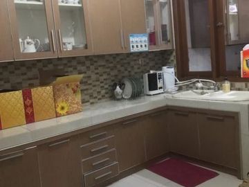 Dijual Rumah Posisi Hook (Semi Furnish) Dalam Komplek Elite Di Kebagusan Pasar Minggu Jakarta Selatan