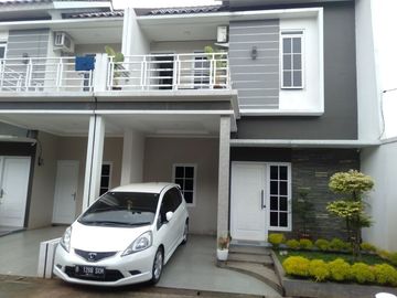 rumah 2 lantai terlaris di depok