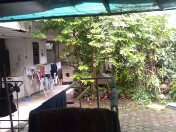Rumah tinggal lokasi trunojoyo dekat riau, dago bandung