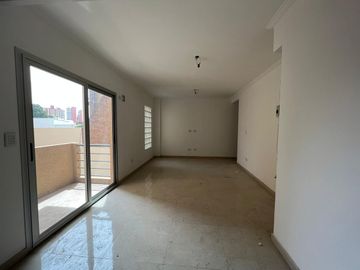 Departamento de dos ambientes al contrafrente a la venta en Wilde
