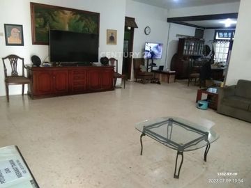 Dijual Rumah Luas Harga Menarik Di Deplu Pondok Aren