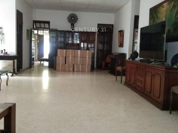 Dijual Rumah Luas Harga Menarik Di Deplu Pondok Aren