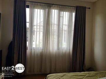 Dijual Rumah Cluster Amarine The Mozia BSD City Tangerang Selatan Bagus Nyaman Siap Huni