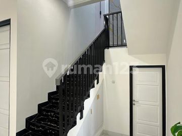 For Sale Rumah di Kencana Loka BSD Brand New House