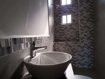 Venta de hermosa casa en urbanización