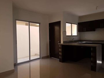 Venta de hermosa casa en urbanización