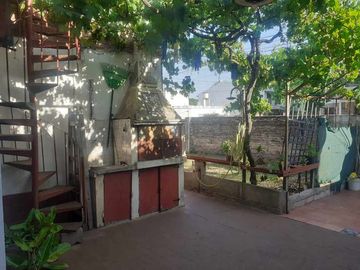 Casa en venta en Castelar Sur