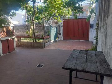 Casa en venta en Castelar Sur