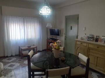 Casa en venta en Castelar Sur