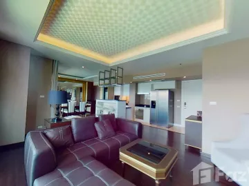 Sweet Dreams in the Sky: Chaing Mai Penthouse Living