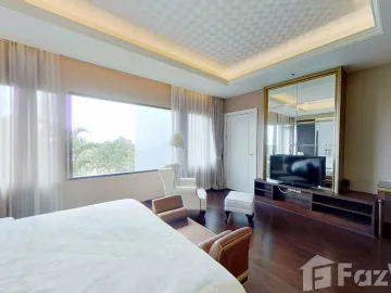 Sweet Dreams in the Sky: Chaing Mai Penthouse Living