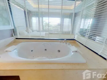 Sweet Dreams in the Sky: Chaing Mai Penthouse Living