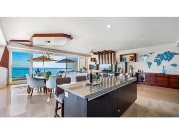 Departamento en Venta en Puerto Vallarta, 3 Recámara, 4.5 Baños