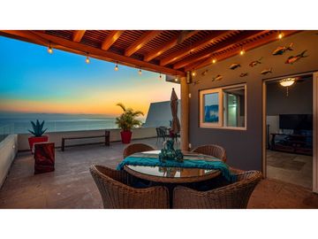 Departamento en Venta en Puerto Vallarta, 3 Recámara, 4.5 Baños