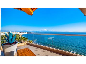 Departamento en Venta en Puerto Vallarta, 3 Recámara, 4.5 Baños
