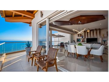 Departamento en Venta en Puerto Vallarta, 3 Recámara, 4.5 Baños