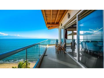 Departamento en Venta en Puerto Vallarta, 3 Recámara, 4.5 Baños