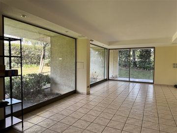 VENTA DEPARTAMENTO EN LAS CONDES REMODELADO, PORTAL LA REINA