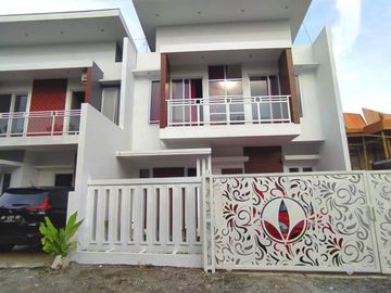 PROMO BAYAR MUDAH RUMAH 2 Lantai lokasi strategis di Jogja