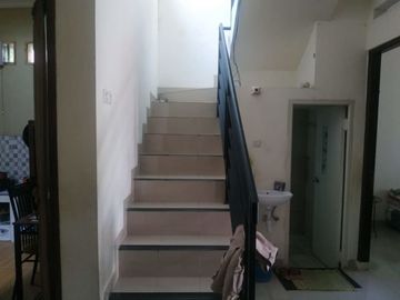 Rumah second di Pitara Depok
