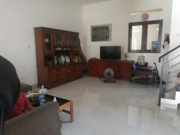 Rumah second di Pitara Depok