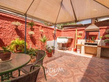 BARCELONA (BUEN PATIO)