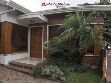 Chalet en Venta Villa Luzuriaga / La Matanza (A108 7824)