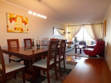 Departamento en venta de 3 dorm. en Las Condes