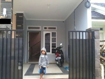 Rumah Karang Tengah Ciledug Strategis Dan Siap Huni