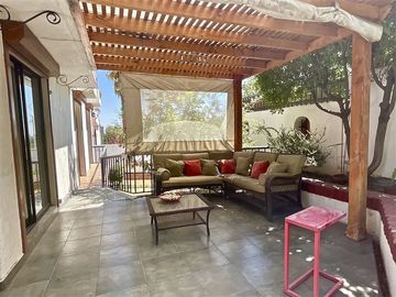 Casa en Venta en La Escuela / Carlos Peña Otaegui