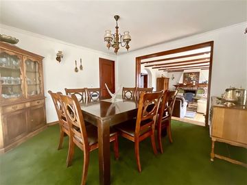 Casa en Venta en La Escuela / Carlos Peña Otaegui