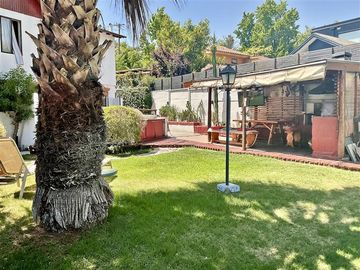 Casa en Venta en La Escuela / Carlos Peña Otaegui