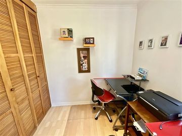 Casa en Venta en La Escuela / Carlos Peña Otaegui