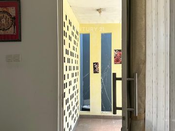 Rumah Dijual Siap Huni  Cluster Lavesh Harapan Indah 2 Bekasi