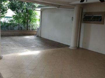 4 Bedroom House for Sale in Ayala Alabang, Muntinlupa City