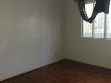 4 Bedroom House for Sale in Ayala Alabang, Muntinlupa City