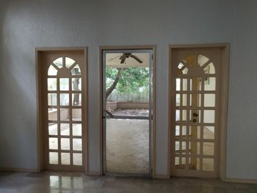 4 Bedroom House for Sale in Ayala Alabang, Muntinlupa City